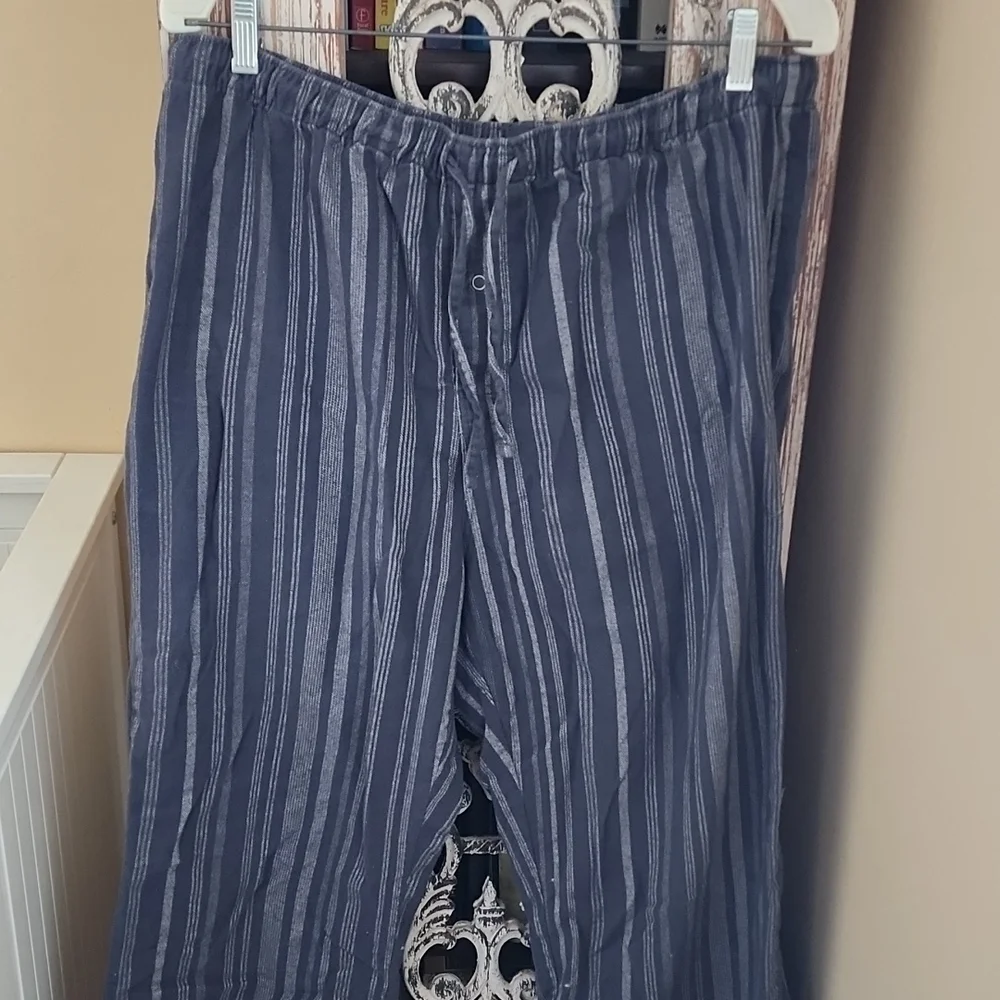 Garnet Hill Flannel Pajama Pants & Shorts XL - Picture 7 of 12